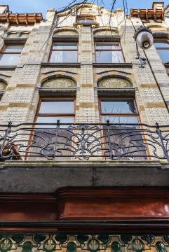 Pierre, papier, ciseaux : les métiers de l’Art nouveau à Saint-Gilles